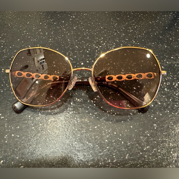 Coach Sunglasses - Picture 1 of 6
